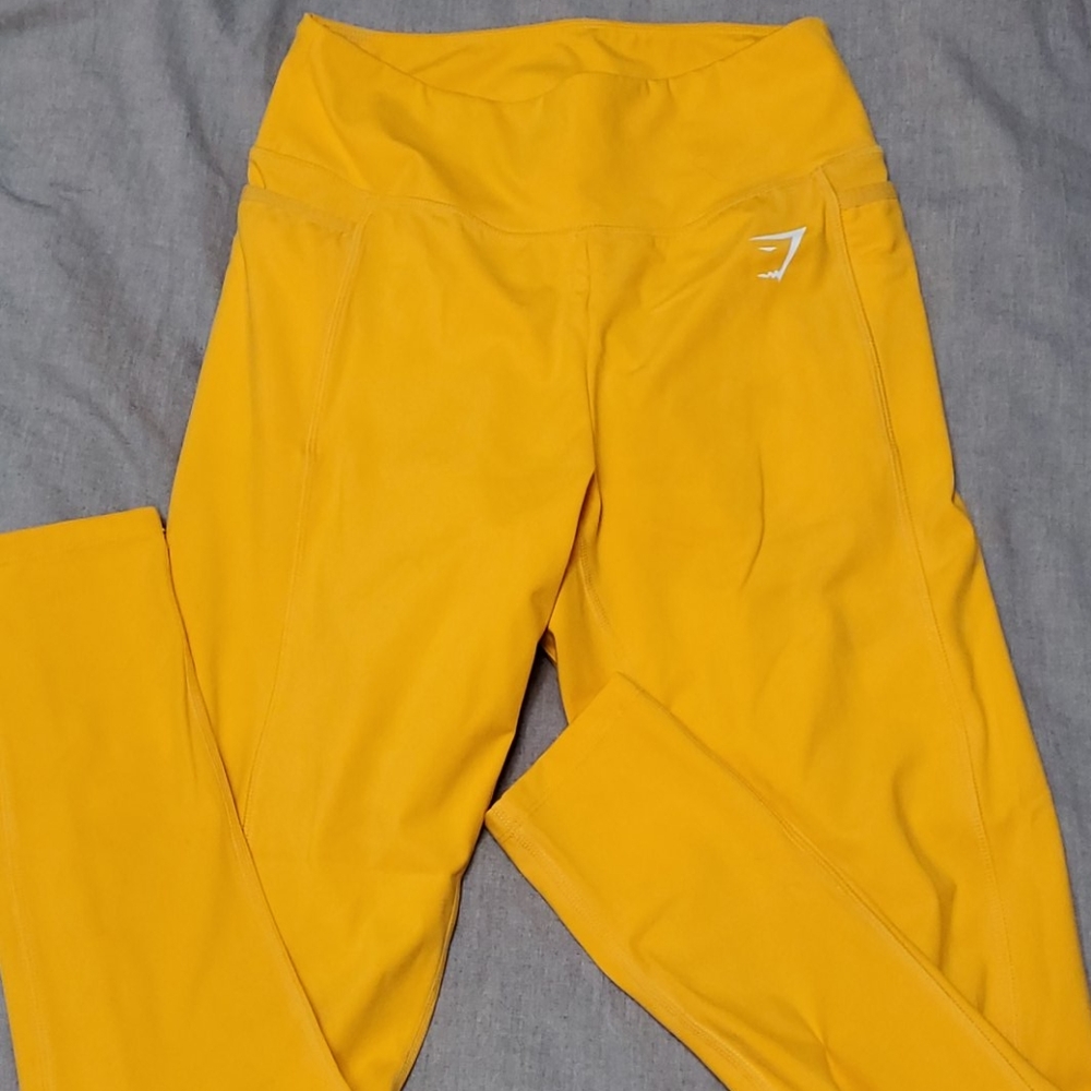 GymShark leggings - medium